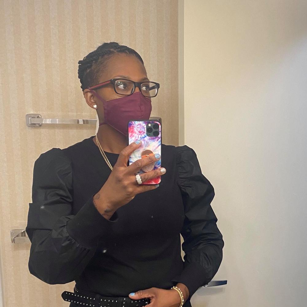 Meet your Posher, Suhaila